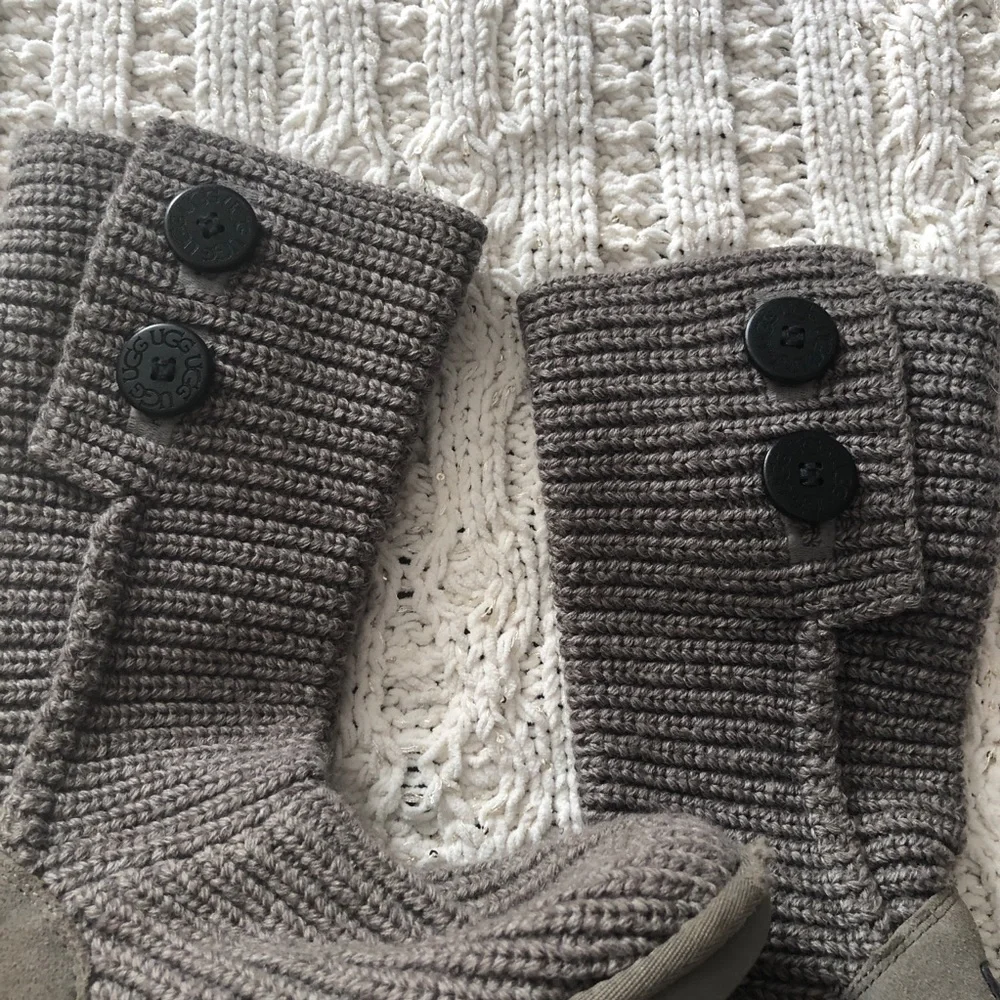 UGG Kids Knit Button Mid-Calf Boots in Gray